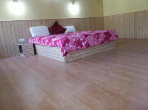 Hotel Raj